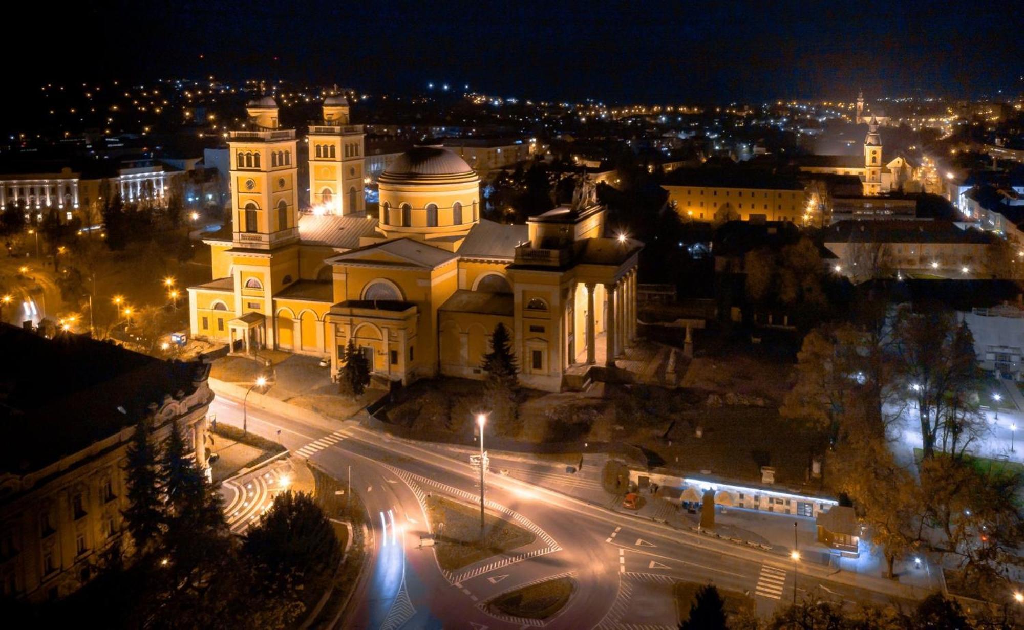 Eger Tower View Apartment Екстериор снимка
