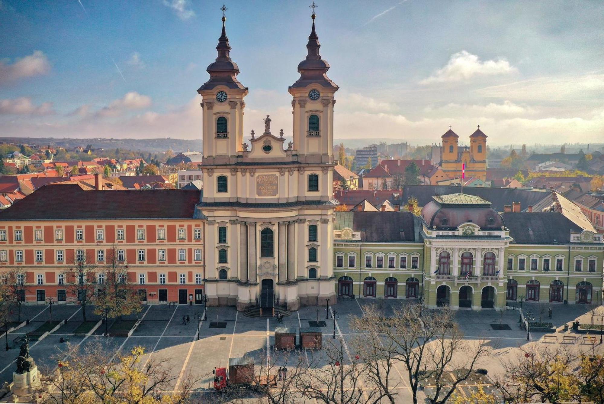 Eger Tower View Apartment Екстериор снимка